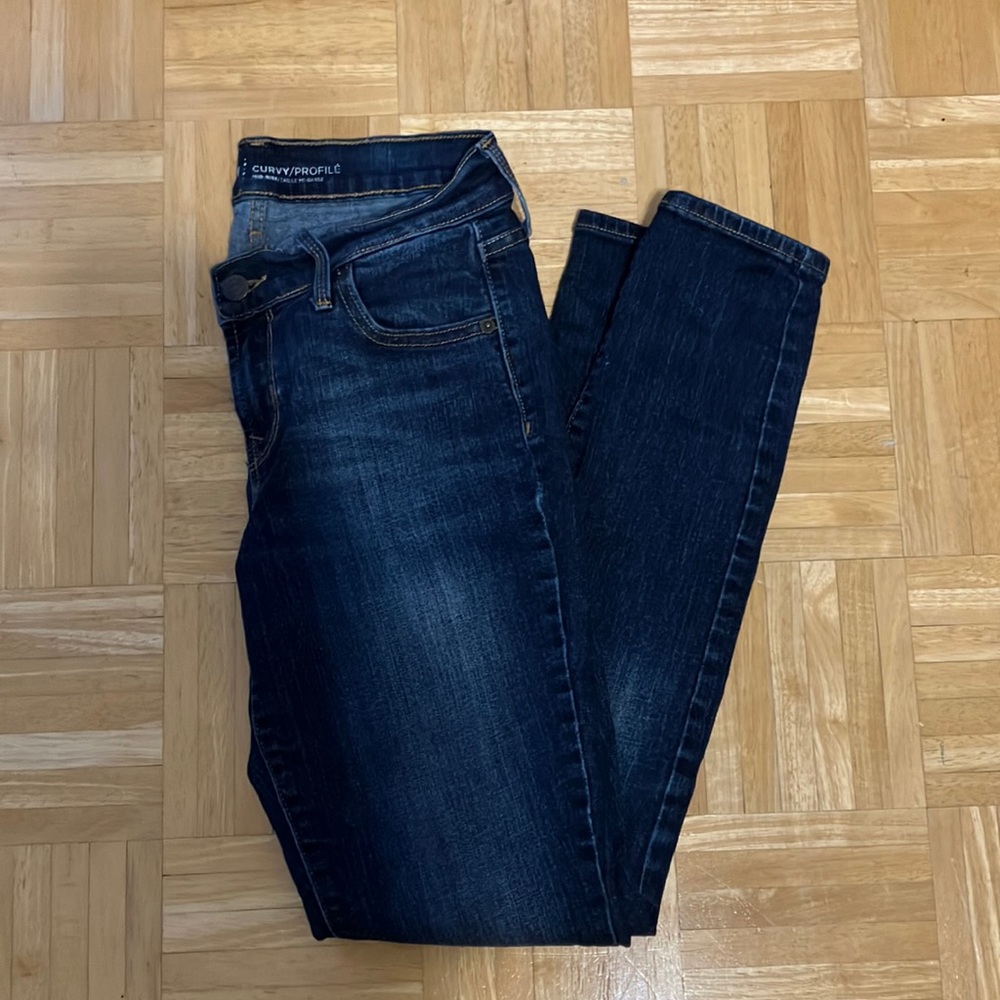 Old Navy mid rise curvy profile jeans 2S 2 short EUC